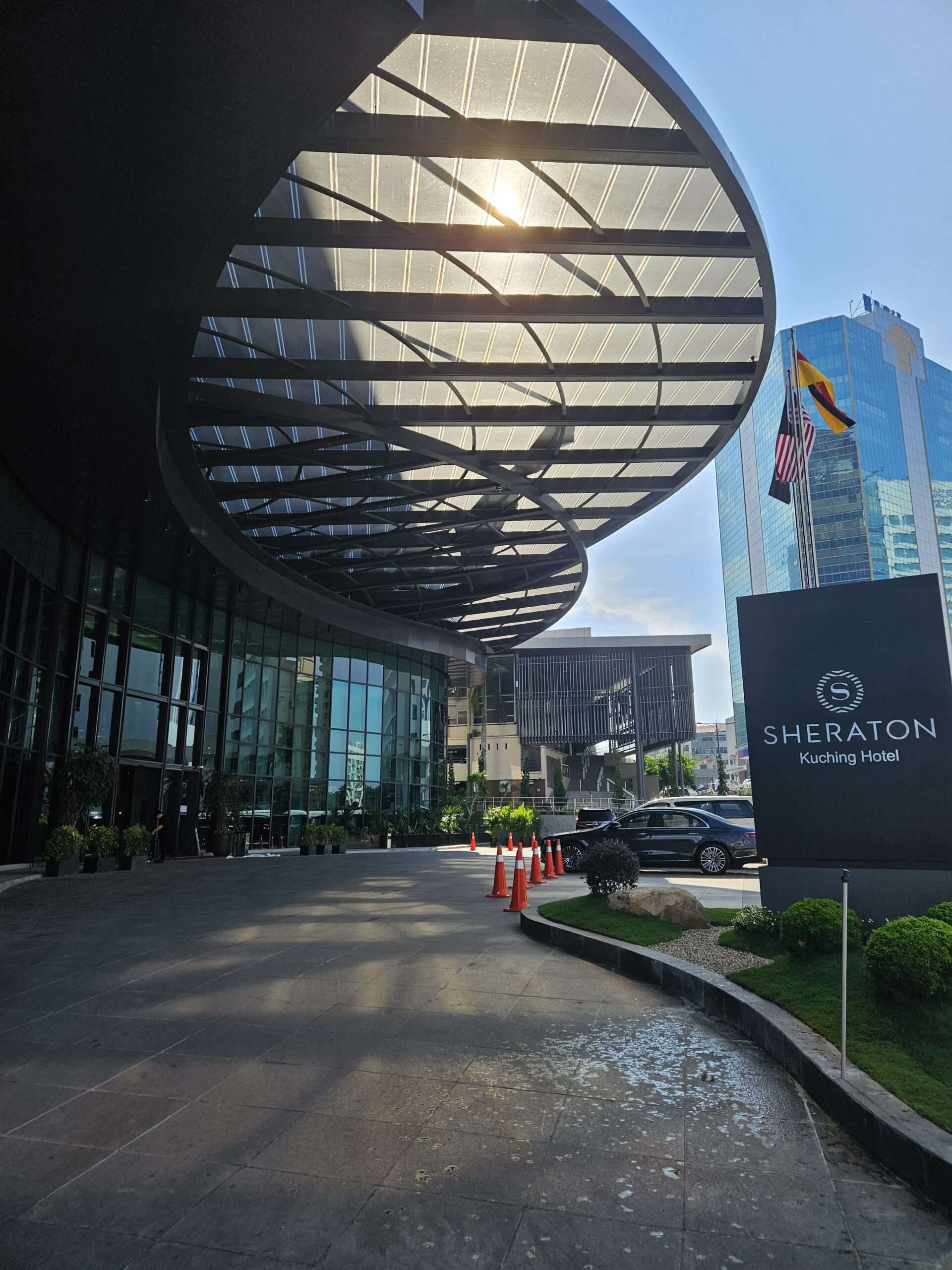 ETFE canopy at the hotel entrance of the Sheraton Kuching Hotel in Malaysia