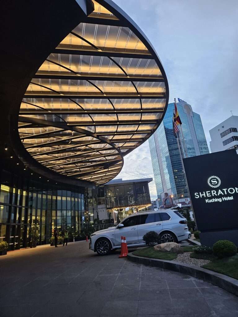 ETFE canopy at the hotel entrance of the Sheraton Kuching Hotel in Malaysia
