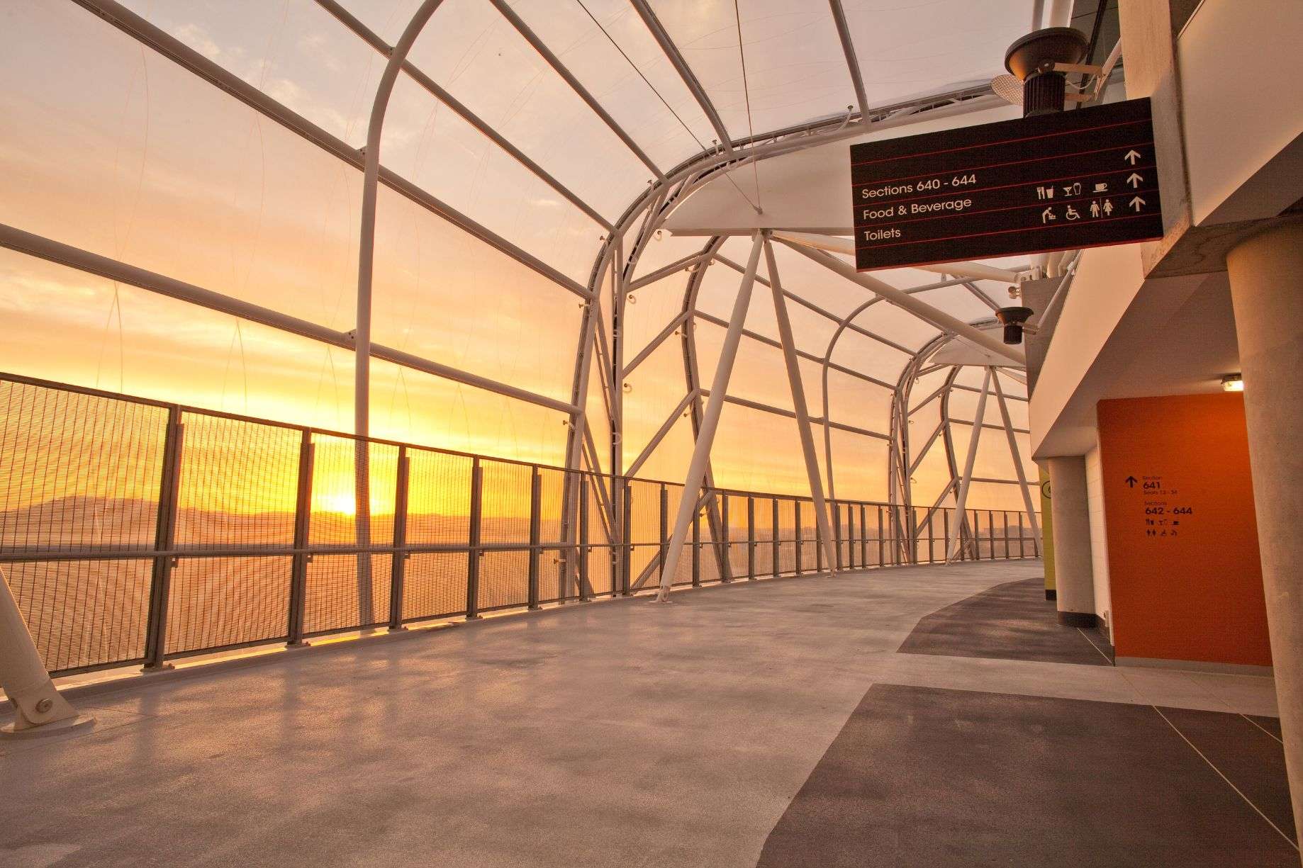 New Zealand: A striking ETFE facade transforms Eden Park Stadium into a glowing landmark, combining lightweight design with visual impact.