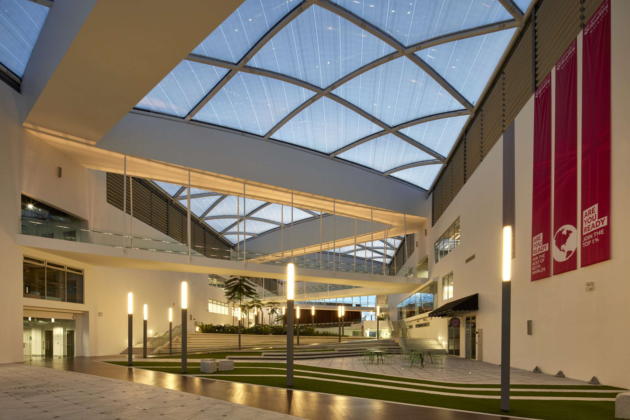 ETFE Malaysia: University of Reading Malaysia features a lightweight ETFE atrium roof that brings daylight, comfort & openness to the campus.