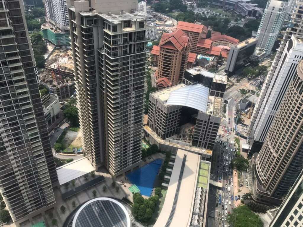 ETFE Malaysia: Royal Pavilion Hotel Kuala Lumpur features a 1,700 m² ETFE roof canopy offering light, protection and an efficient structure.